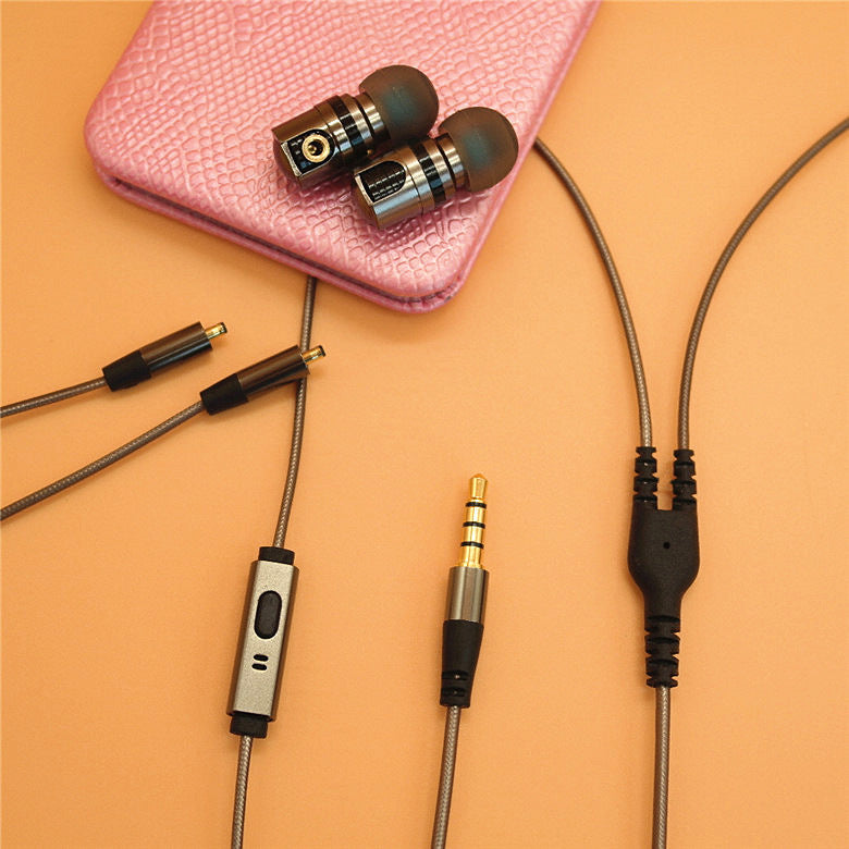 846 in-ear metal earphones