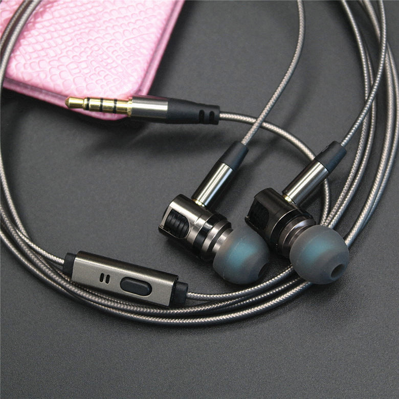 846 in-ear metal earphones